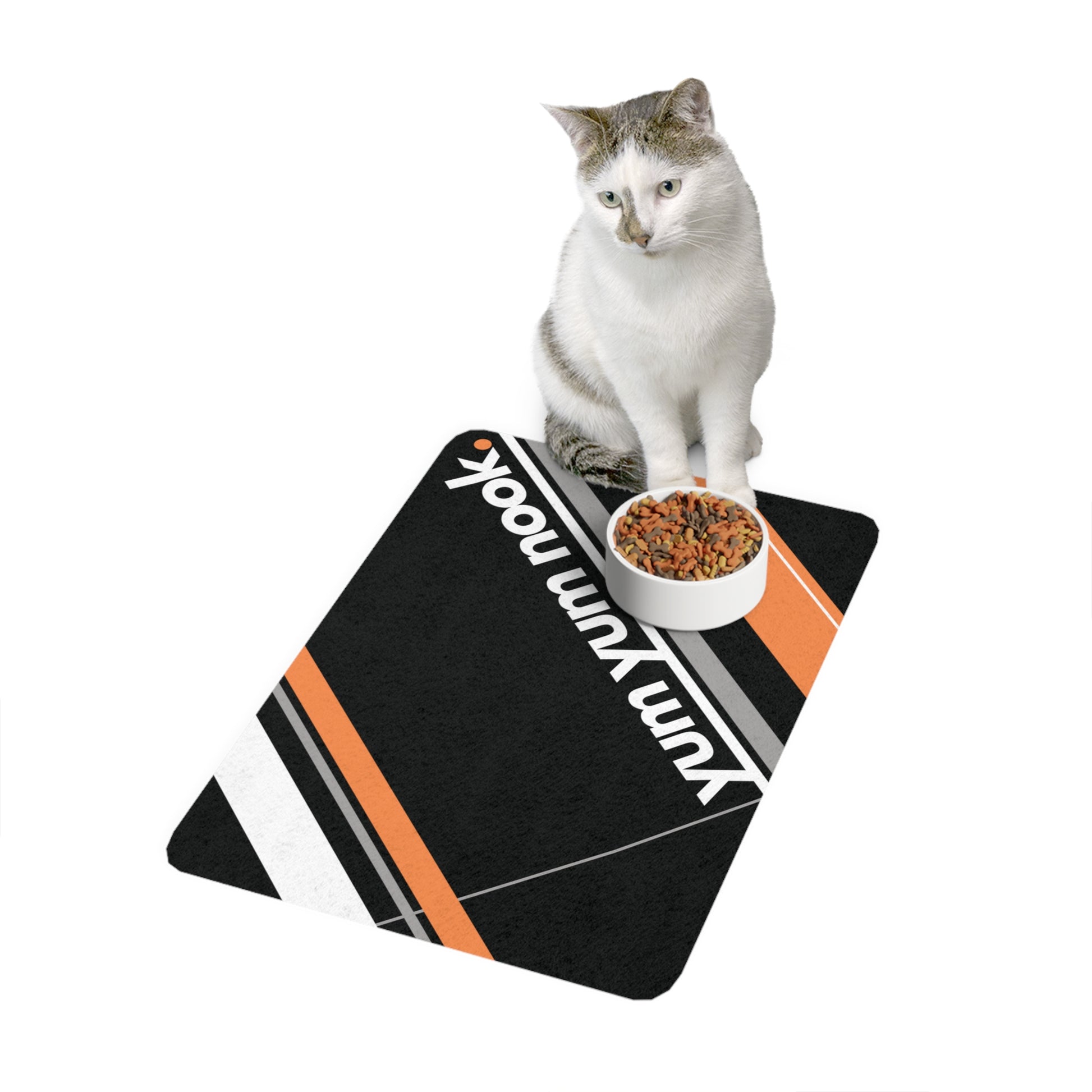 Modern Pet Food Mats